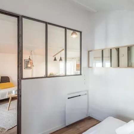 For 3 Near The Center Appartement *