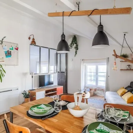 Apartment For 3 Near The Center La Rochelle *